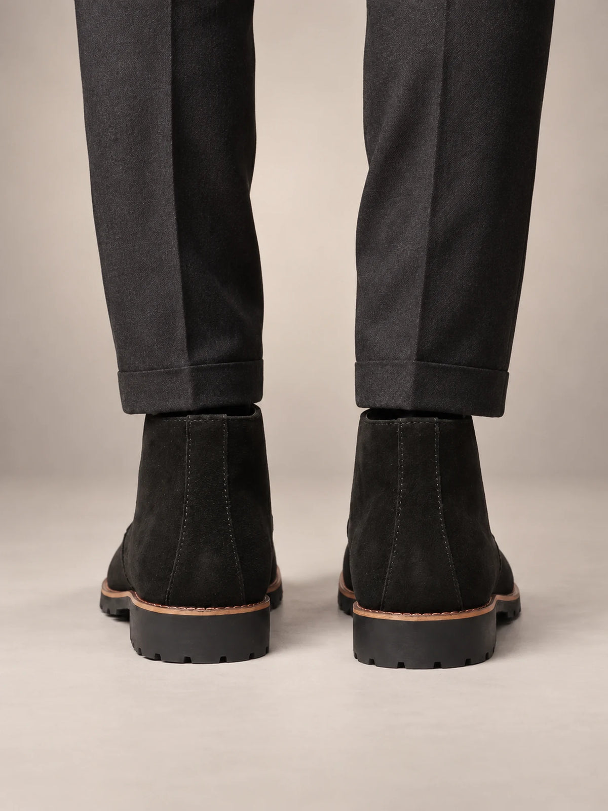 Volantero Men's Leather Ankle Boots in Black, back view