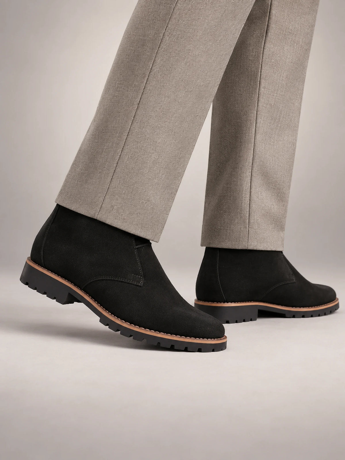 Volantero Men's Leather Ankle Boots in Black, main view