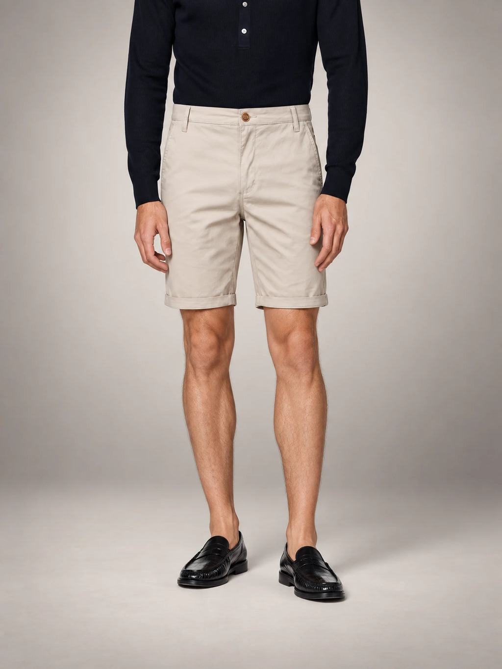 Volantero Men's Classic Chino Shorts in Beige, front view