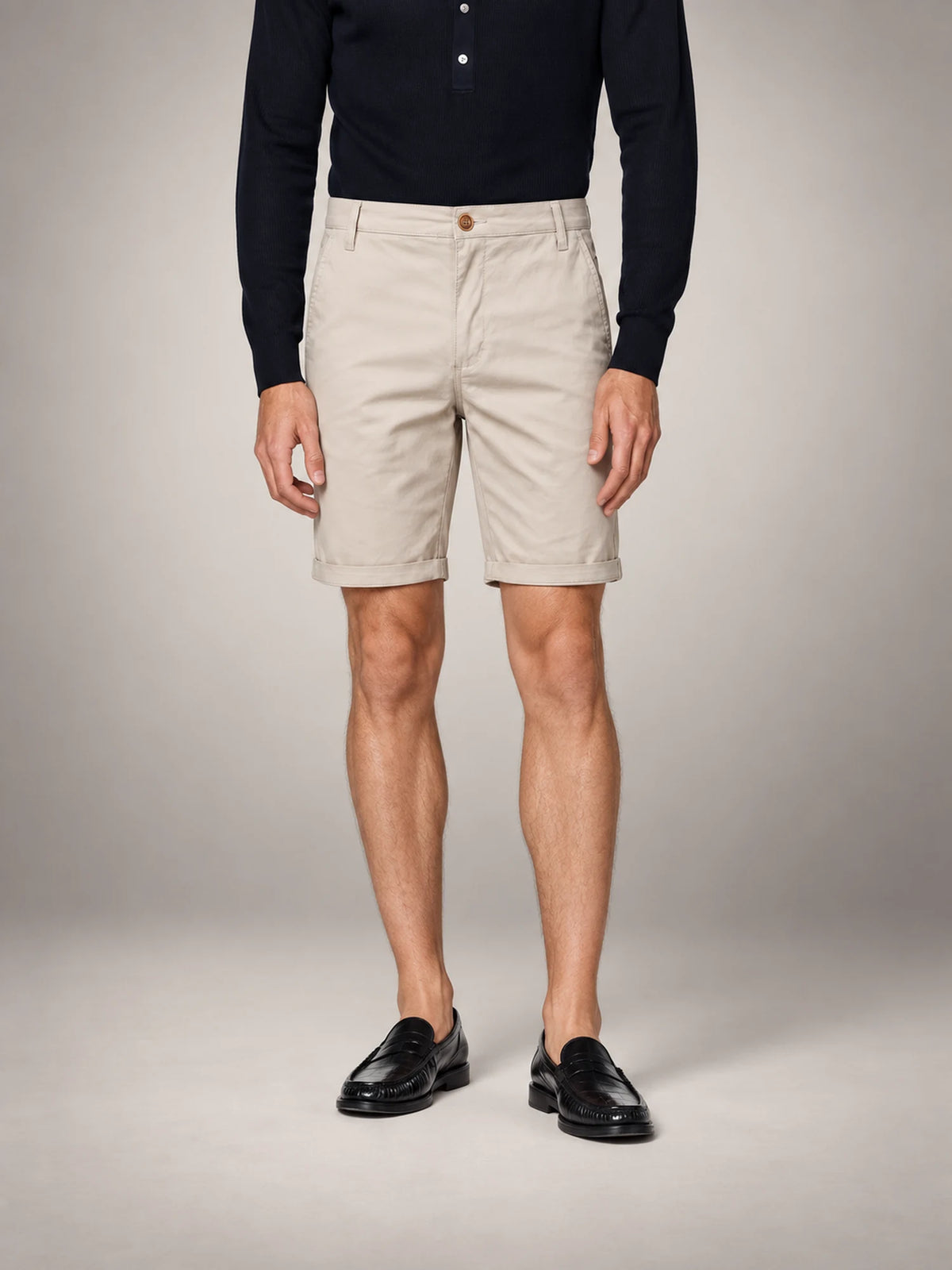 Volantero Men's Classic Chino Shorts in Beige, front view