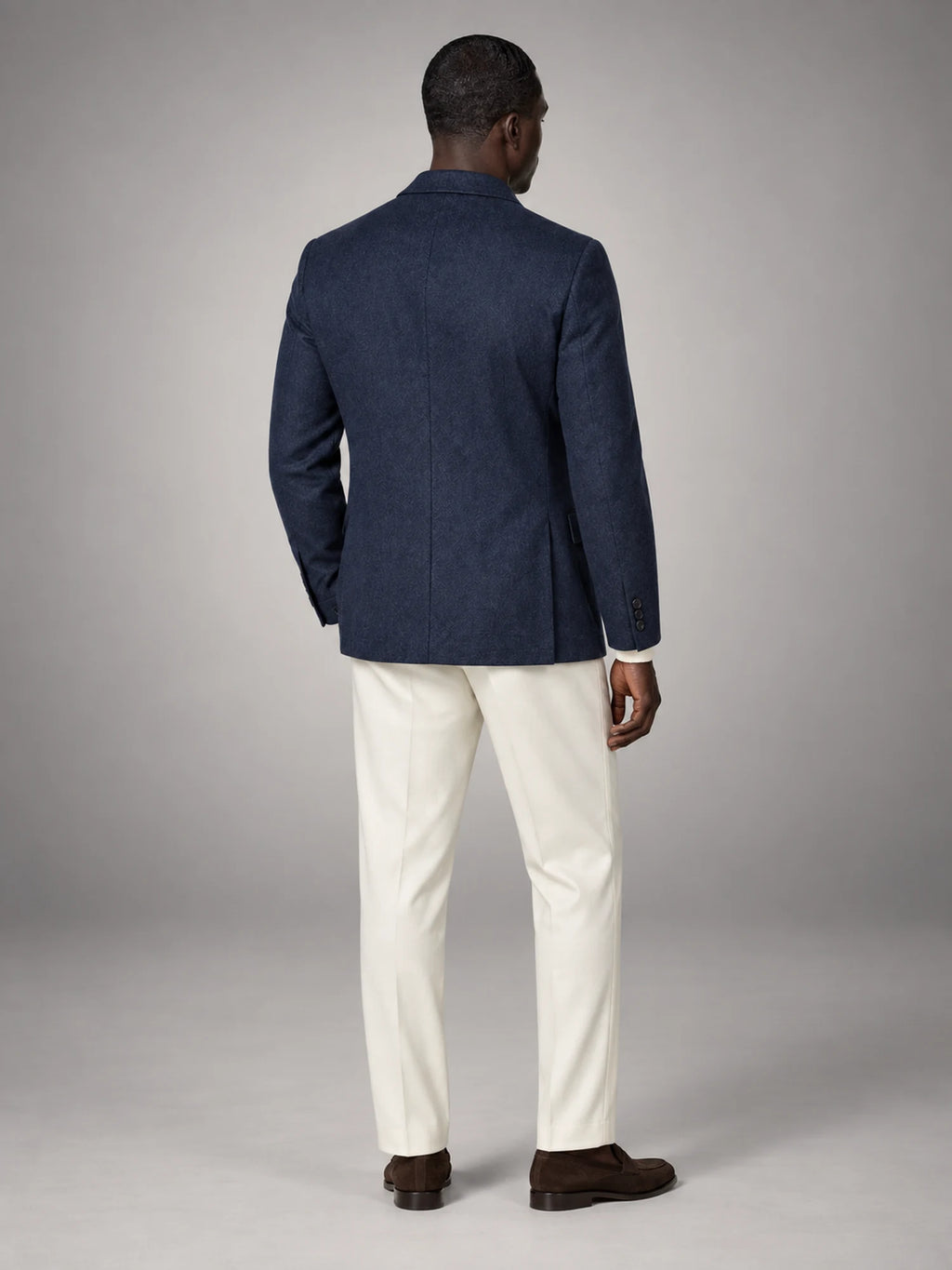 Volantero Men's Vintage Blazer in Navy, back view