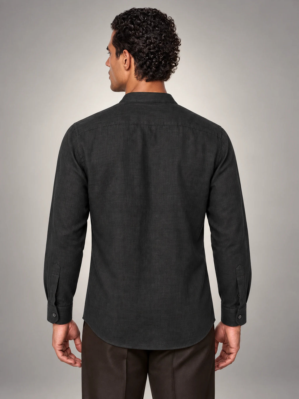 Volantero Men's Classic Summer Forte Shirt in Black, back view