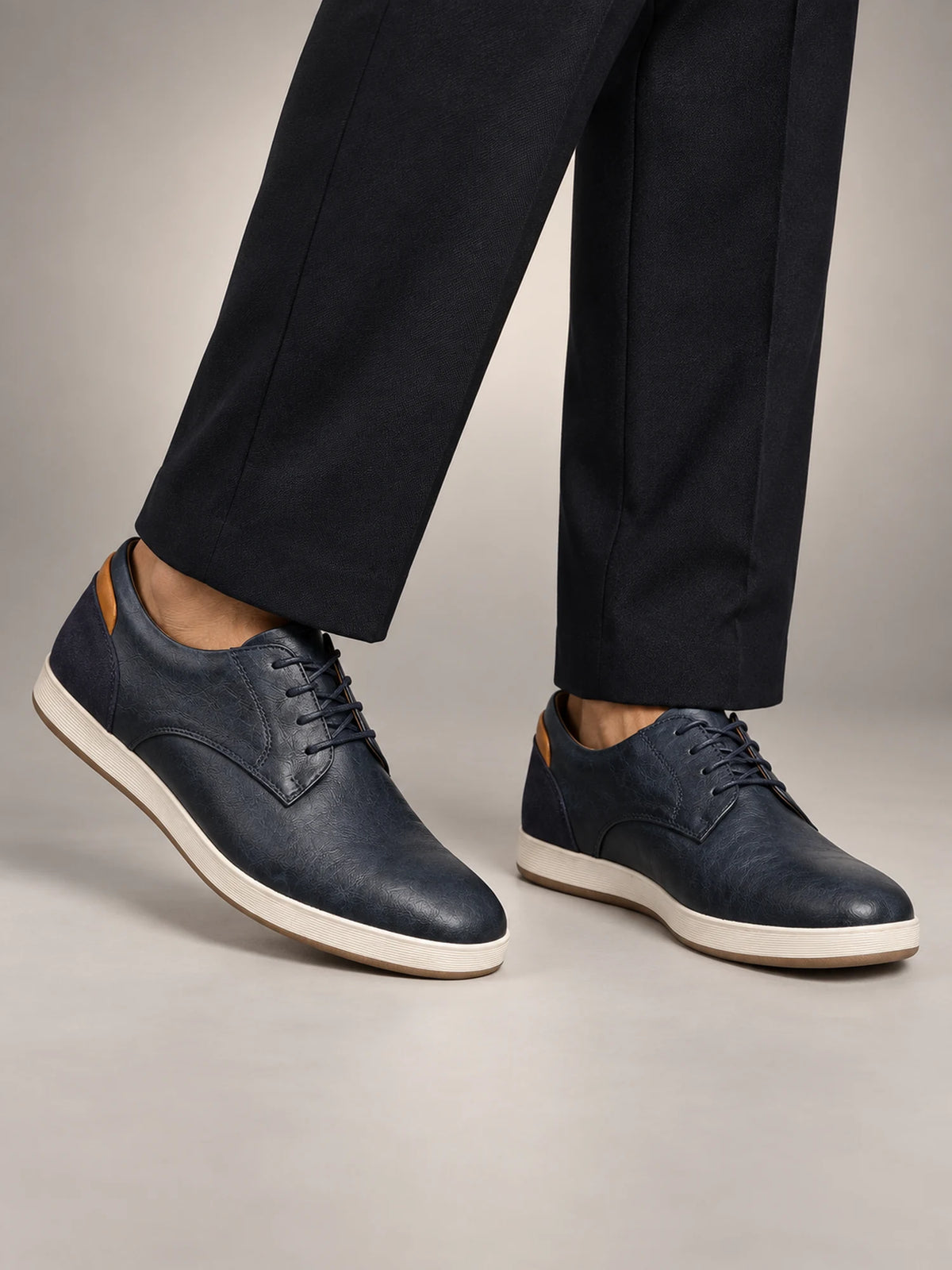 Volantero Men's Leather Dress Shoes in Navy, front view