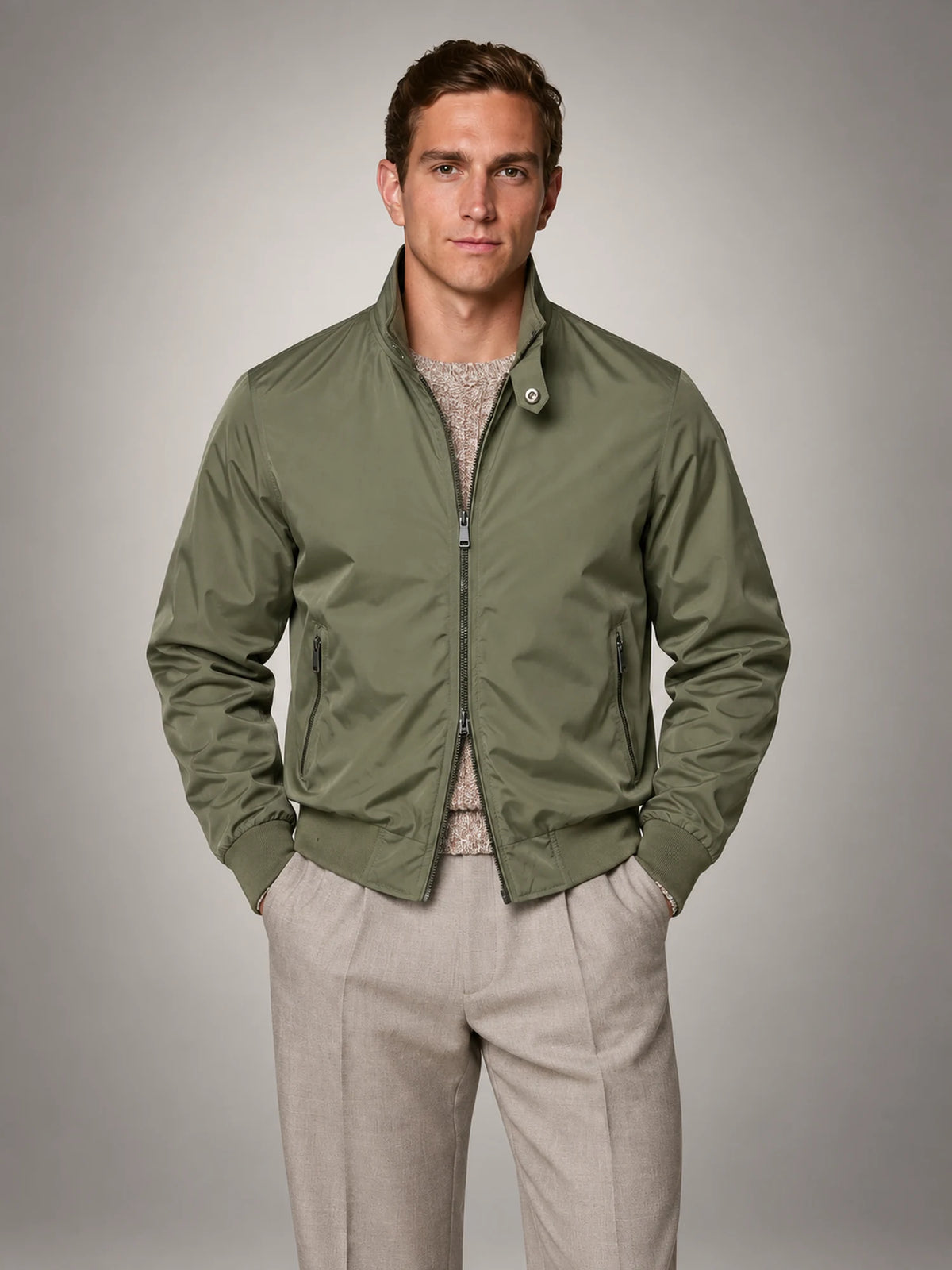 Volantero Men's Harrington Bomber Jacket in Green, front view