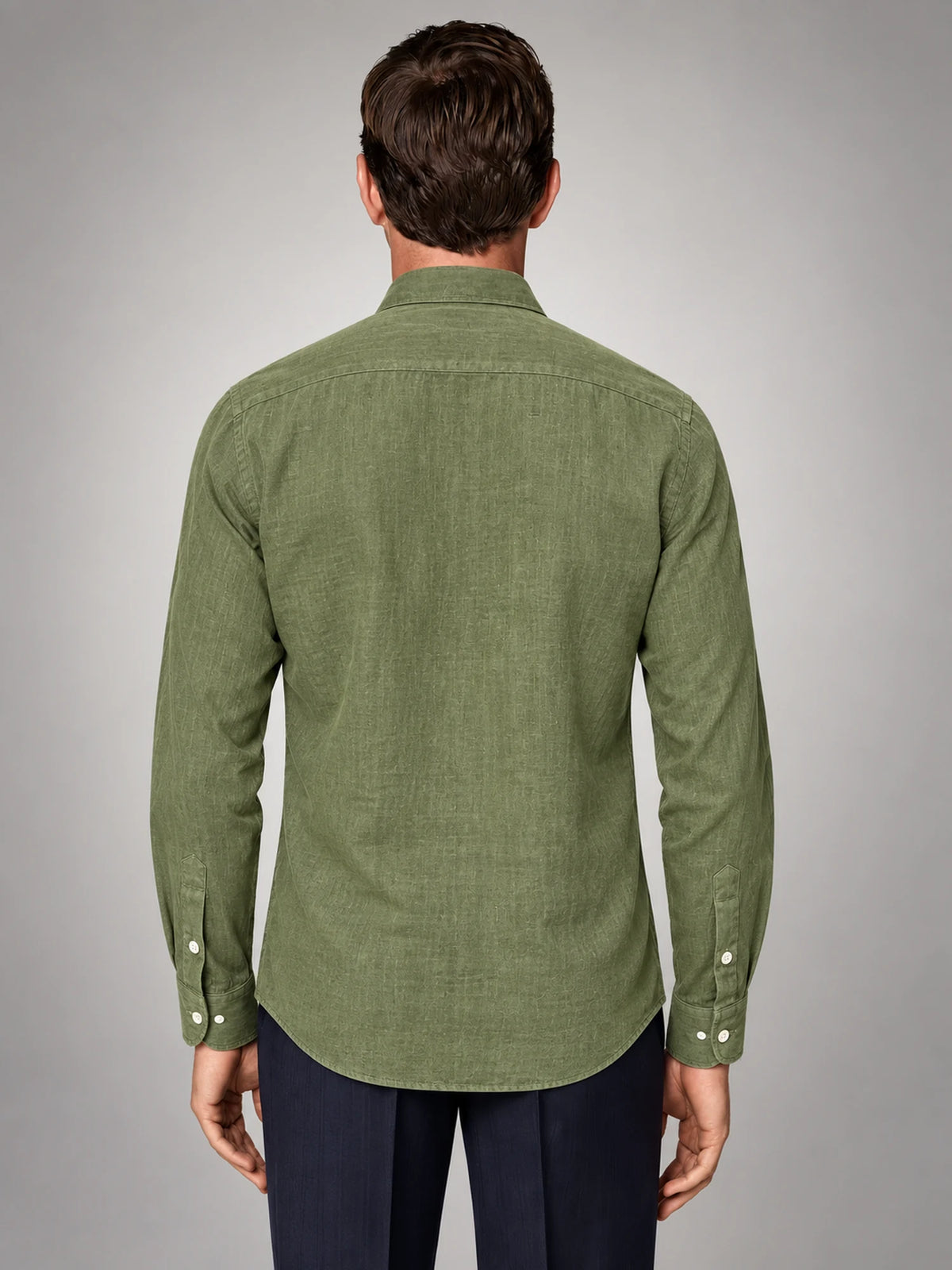 Volantero Men's Summer Shirt in Green, back view