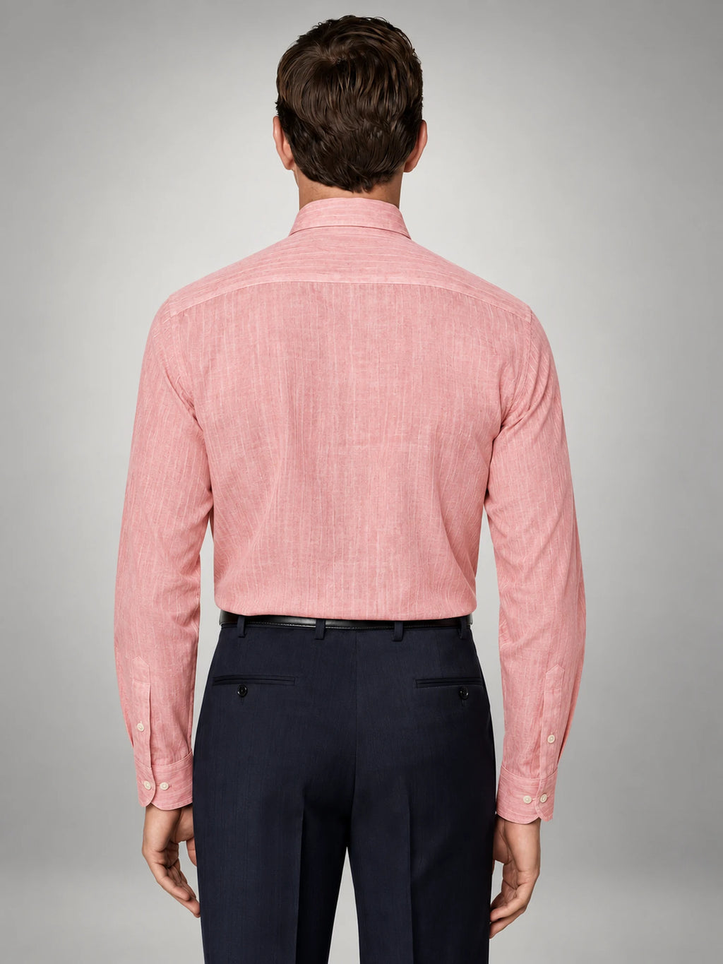 Volantero Men's Summer Shirt in Pink, back view