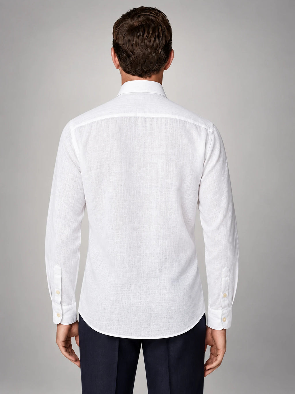 Volantero Men's Summer Shirt in White, back view