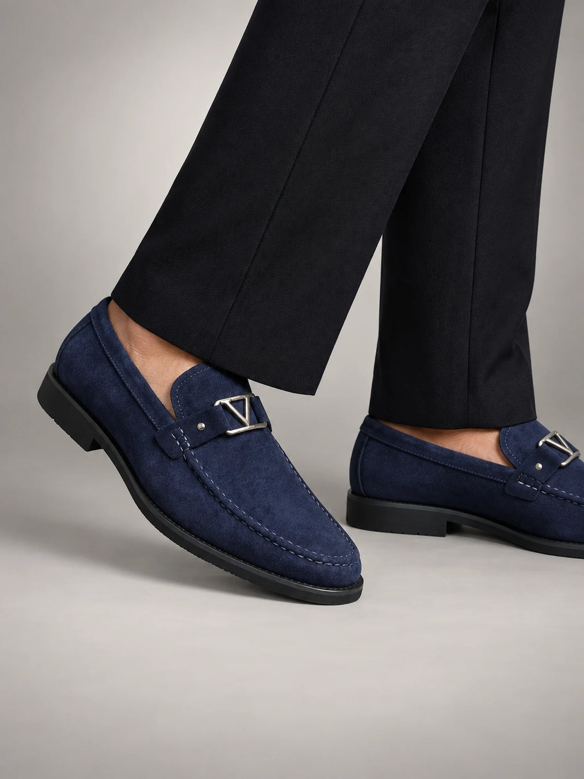 Volantero Men's Elegant Business Loafers in Navy, main view