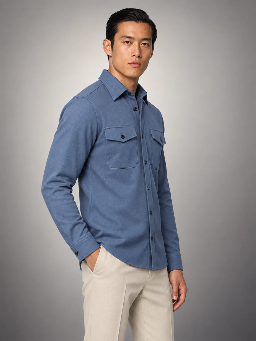 Volantero Men's Twin Pocket Overshirt Slim-Fit in Blue, side view