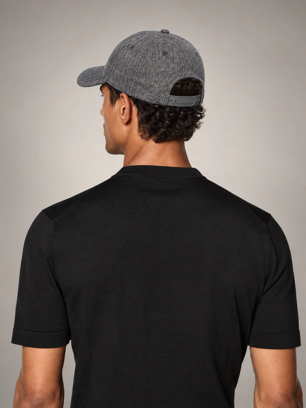 Volantero Men's Classic Cap in Grey, back view