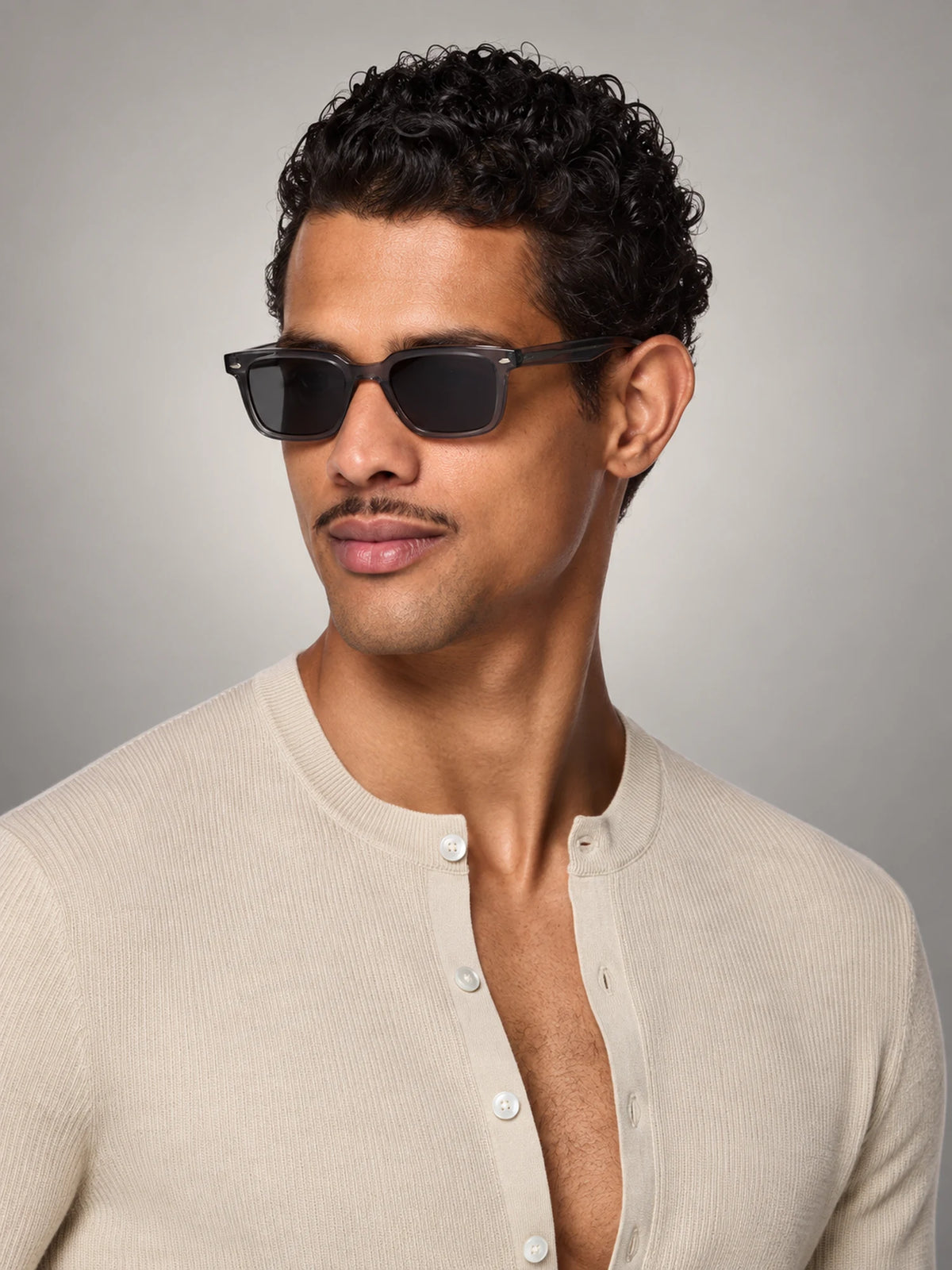 Volantero Men's Square Frame Sunglasses in Black, main view