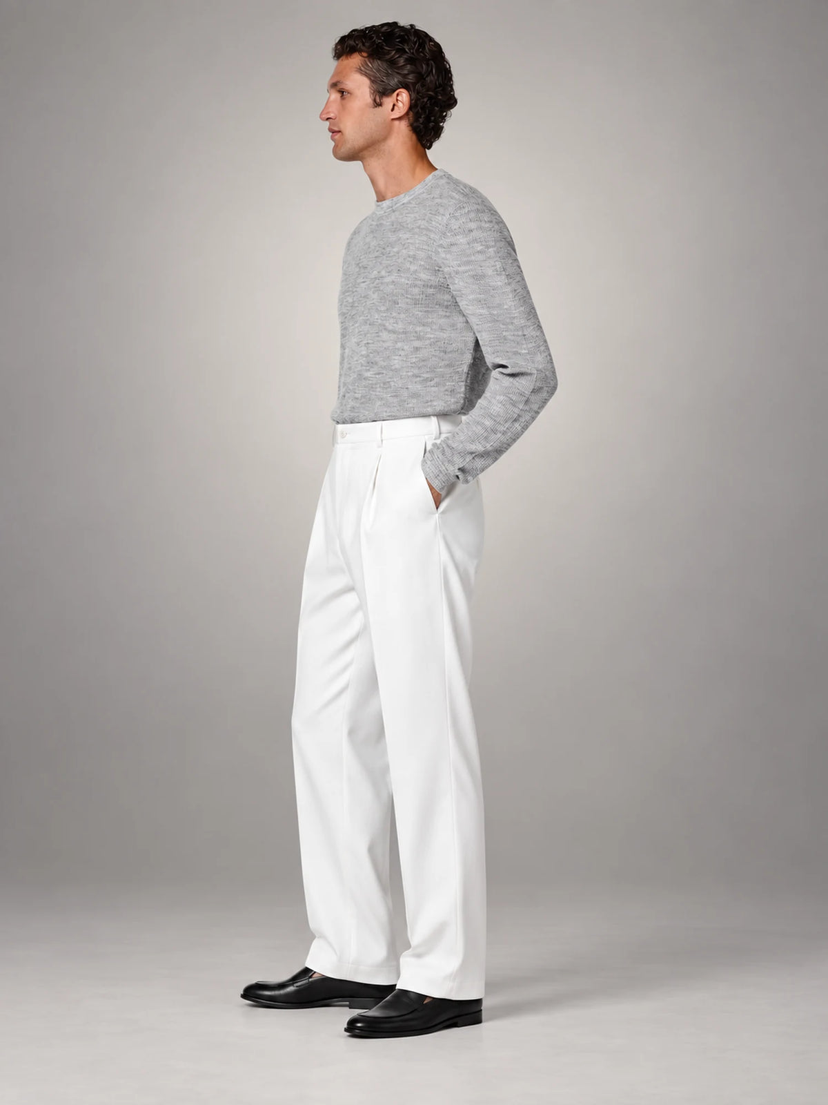 Volantero Men's Oversized Relaxed-Fit Trousers in White, side view