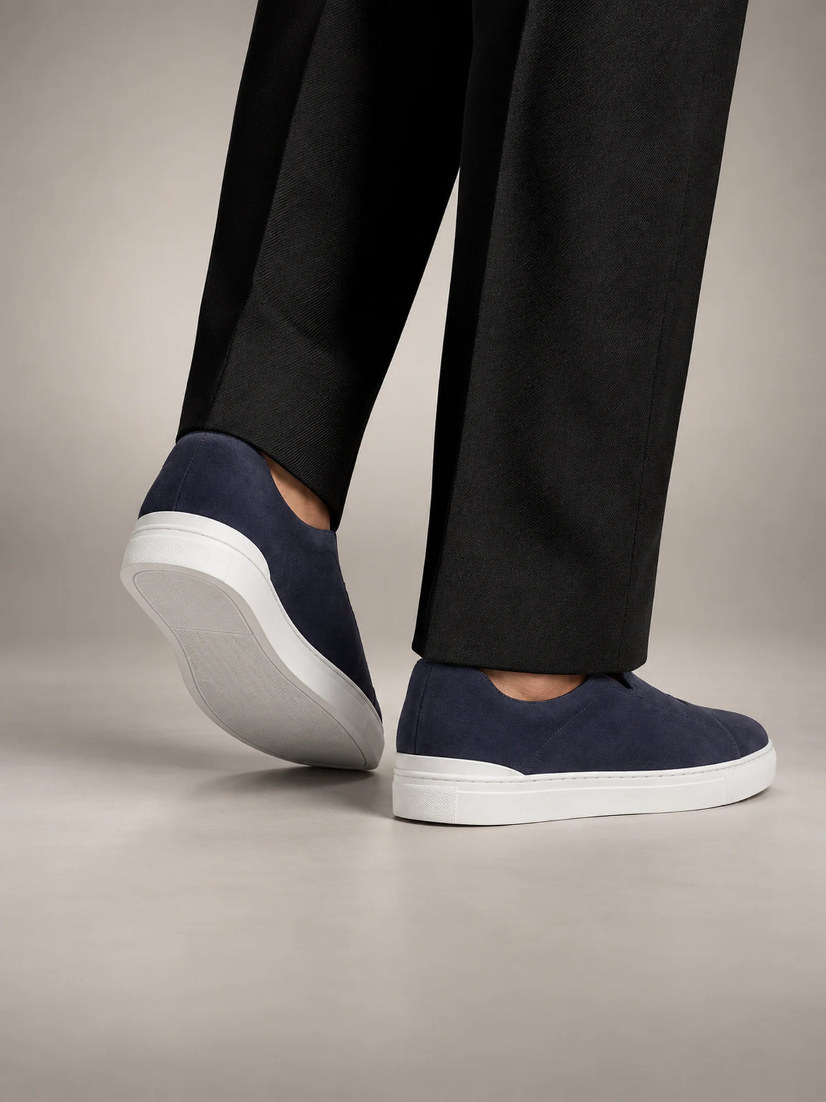 Volantero Men's Suede Sneakers in Navy, side view